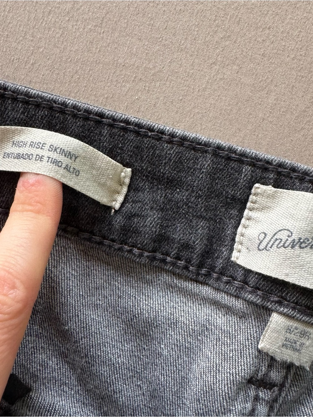 Universal Thread High Rise Skinny Jeans - Picture 7 of 9
